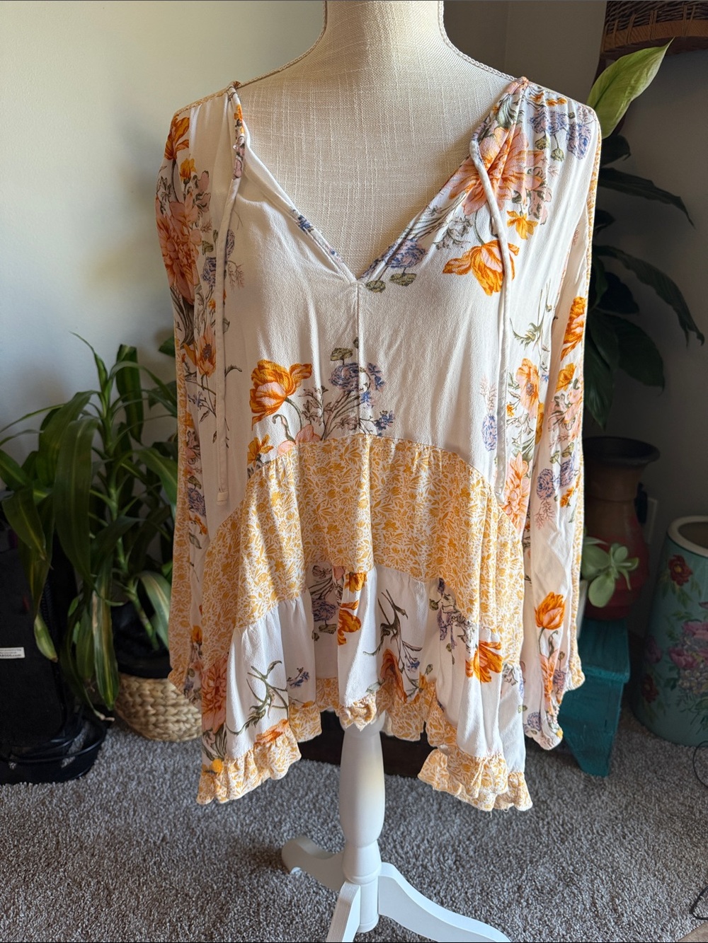 Floral Boho V-Neck Peasant Top in Cream and Mustard